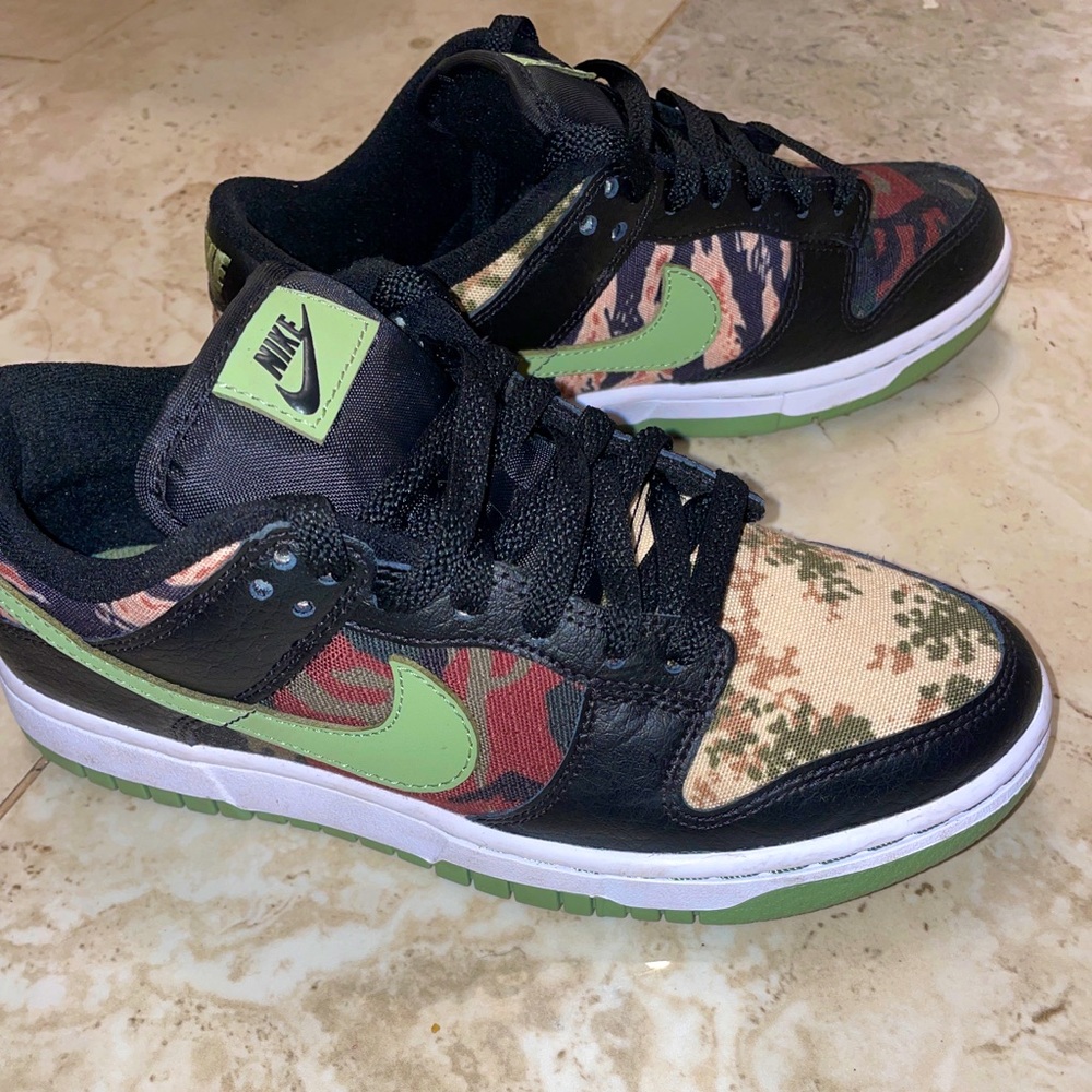 Nike dunks sb low “camo pack” | condition 10/10 | worn once | size 6.5 GS